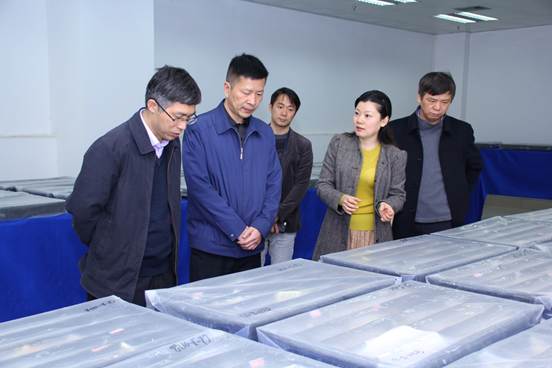 说明:E:\学院相关照片+新闻稿\来访、考察\2017年\20170307 广西科学院 党组成员、院长\选\IMG_4152.JPG
